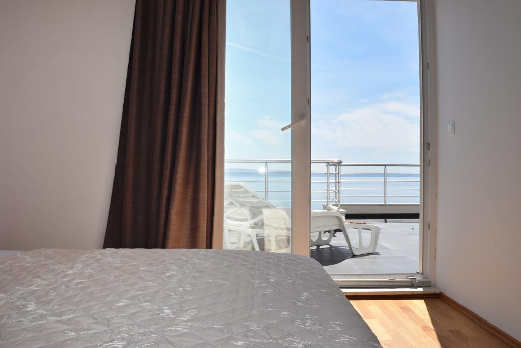 Apartments King Podstrana Bagian luar foto